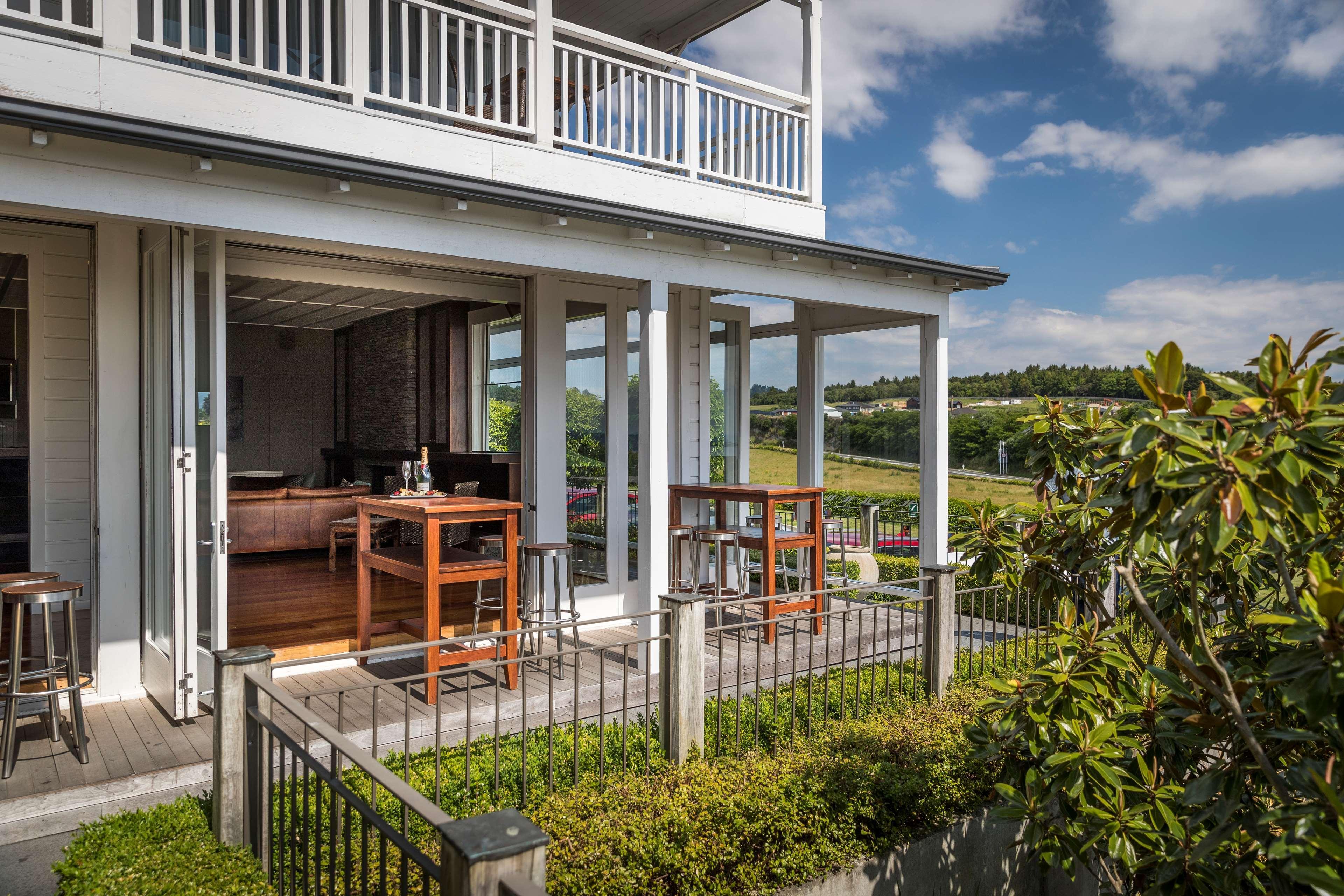 Hilton Lake Taupo Exterior foto